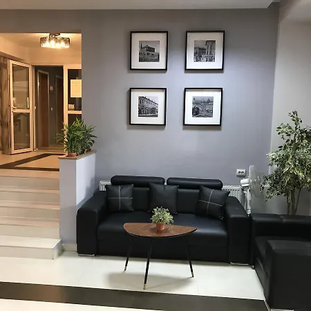 Gala Hotel 3*