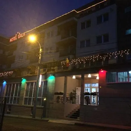 Gala 3*