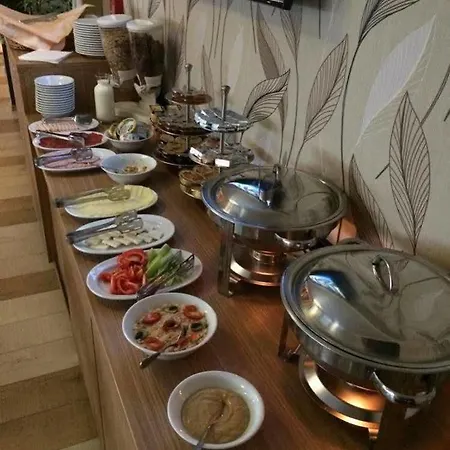 Hotel Gala Hotel 3*